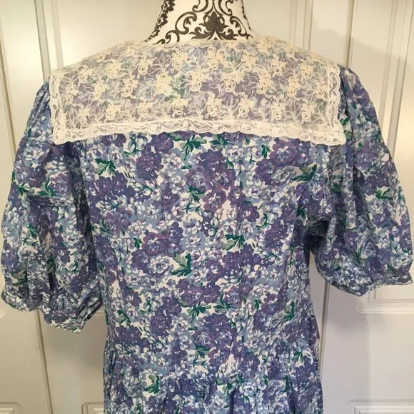 SOLD LAURA ASHLEY floral 100% cotton dress with lace collar vintage charm! - Picture 7 of 10